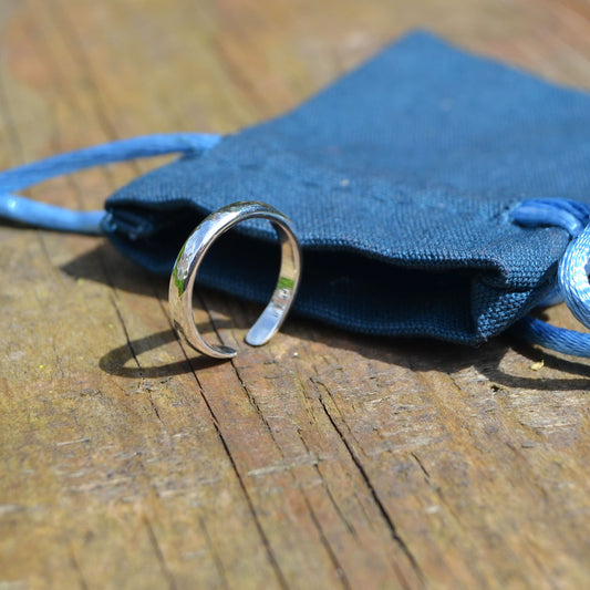 Hammered Silver Adjustable Toe Ring